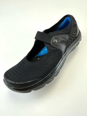 BZees Mary Jane Shoes Black Washable Comfort Slip-On Casual Everyday Womens 8.5
